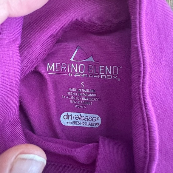 Activewear Bundle Calvin Klein, Exertek, Lions Den & Paradox Tops & Leggings - Picture 12 of 14